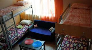 Гостиница Hostel Kuba Елец Кровать в общем номере для мужчин и женщин с 8 кроватями-3
